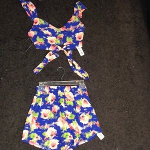 Two piece set